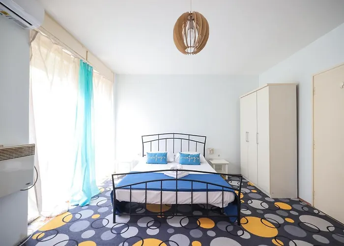 Old Town Apartment Pino Ae1574